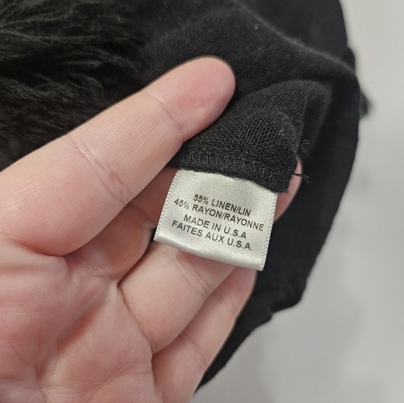 Misa Black One Shoulder Cropped Top! - Picture 3 of 5